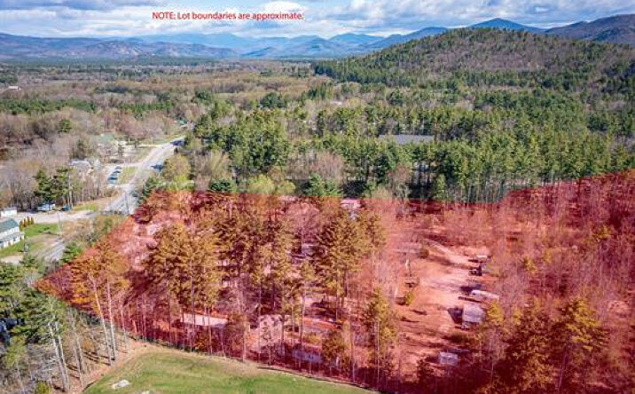 Pictures of Mobile Home Park property located at 419 Route 16, Conway, NH 02472 for sales - image #1