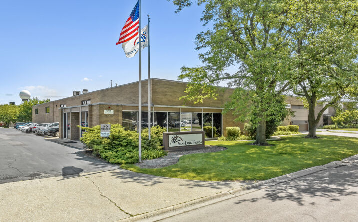 Pictures of Industrial property located at 5227 Dansher Road, Countryside, IL 60525 for sales - image #1