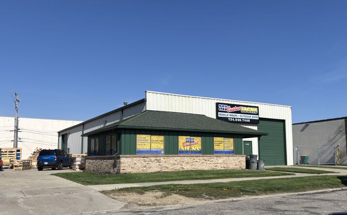 Pictures of Industrial property located at 4140 7th St, Wyandotte, MI 48192 for sales - image #1