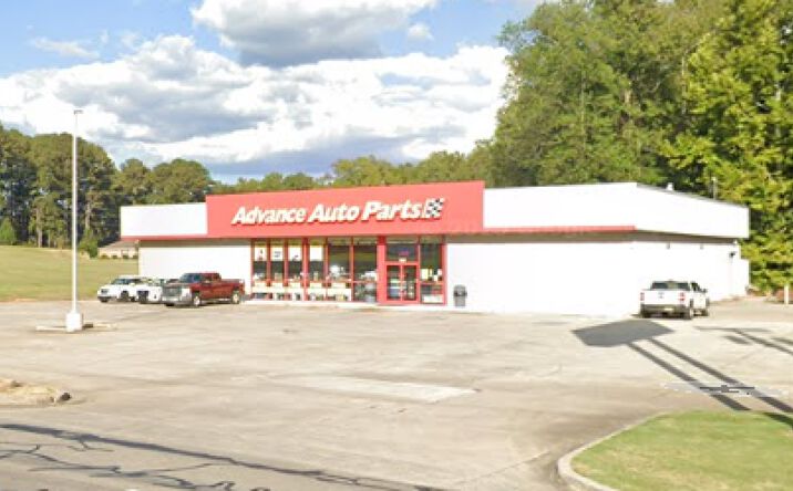 Pictures of Retail, Mixed Use property located at 1301 S BROAD ST, SCOTTSBORO, AL 35768-2604 for sales - image #1