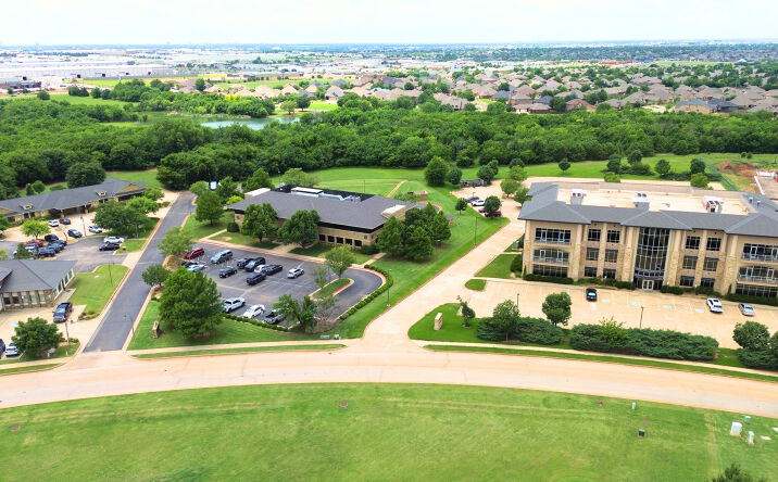 Pictures of Office property located at 2601 Kelley Pointe Pkwy., Edmond, OK 73013 for sales - image #1