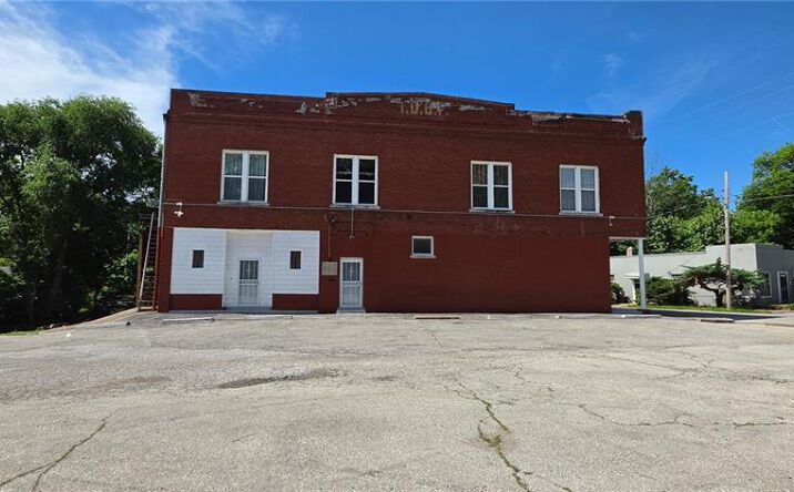 Pictures of Retail, Industrial, Mixed Use property located at 1621 N 25th Street, Kansas City, KS 66102 for sales - image #1