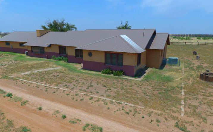 Pictures of Land property located at 1016 CO RD E, LAMESA, TX 79331 for sales - image #1