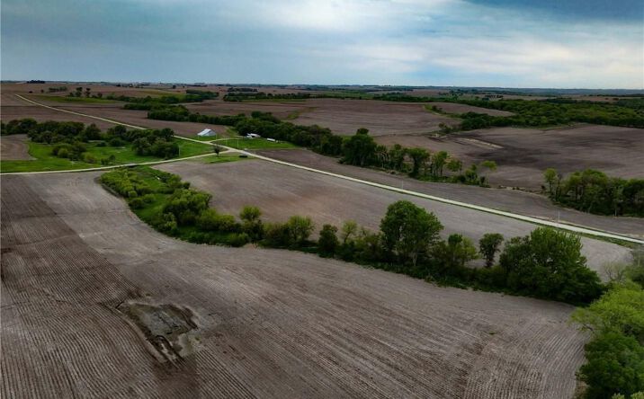 Pictures of Land property located at 320 th Foxtail Road, Hiawatha, KS 66434 for sales - image #1