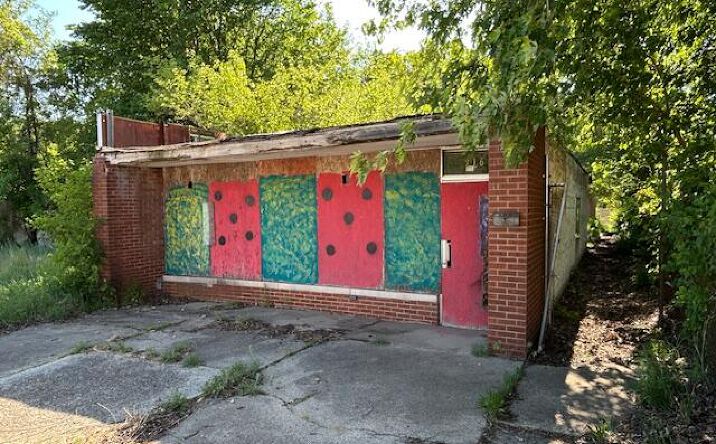 Pictures of Business for Sale property located at 912-18 Aetna Street, Gary, IN 46403 for sales - image #1