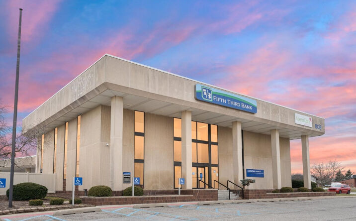 Pictures of Business for Sale, Office property located at 808 Vale Park Road, Valparaiso, IN 46383 for sales - image #1