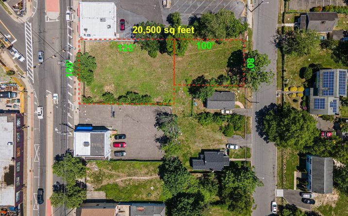 Pictures of Land property located at 1523 Straight Path, Wyandanch, NY 11798 for sales - image #1