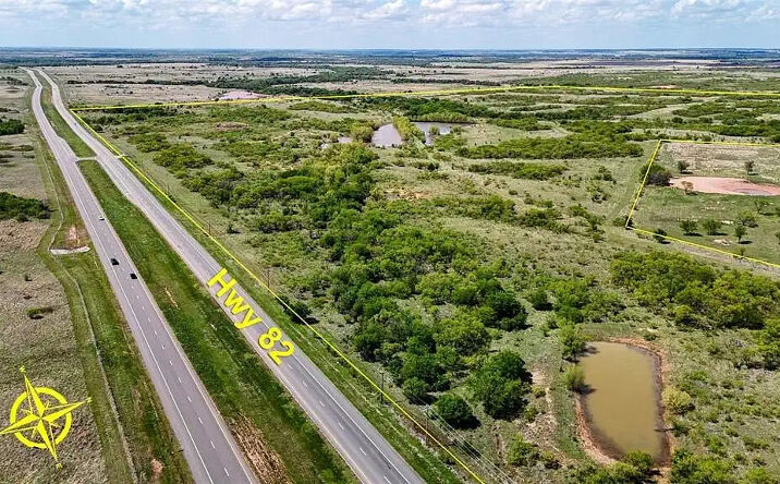 Pictures of Land property located at 6924 US Hwy 82 W, Nocona, TX 76255-6200 for sales - image #1