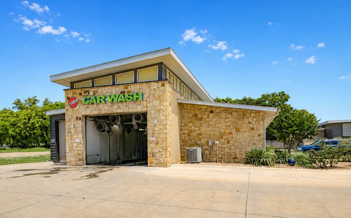 Pictures of Special Purpose property located at 516 Friendship Ln, Fredericksburg, TX 78624 for sales - image #1