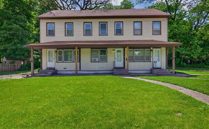 Pictures of Multifamily property located at 2113, Davenport, IA 52803 for sales - image #1