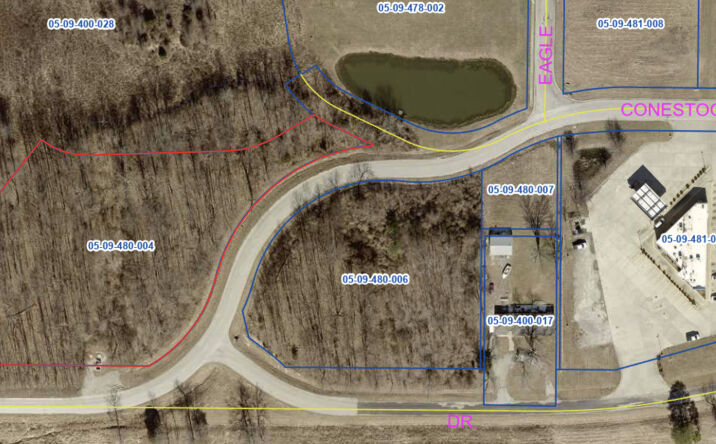 Pictures of Land, Retail property located at 1110 Pin Oak Drive, Carterville, IL 62918 for sales - image #1
