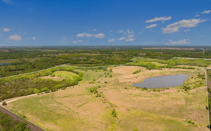 Pictures of Land property located at SE Shawnee Heights RD #0000 SE RATNER RD, Tecumseh, KS 66542 for sales - image #1