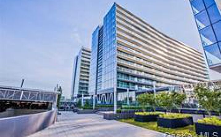 Pictures of Office property located at 131-07 40th Road #E06, Flushing, NY 11354 for sales - image #1