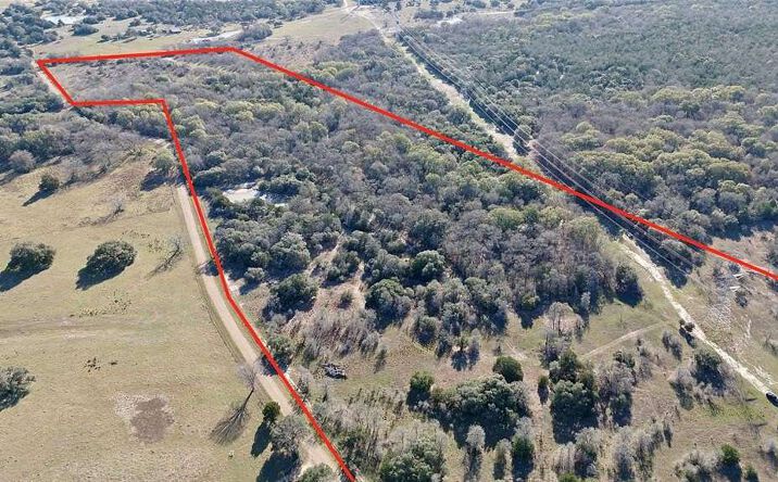 Pictures of Land property located at 440 Boulton Creek Rd, Flatonia, TX 78949 for sales - image #1