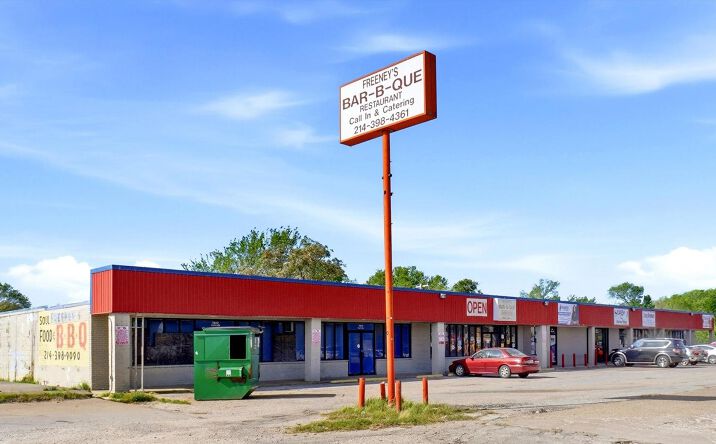Pictures of Retail property located at 7822 Great Trinity Forest Way, Dallas, TX 75217 for sales - image #1