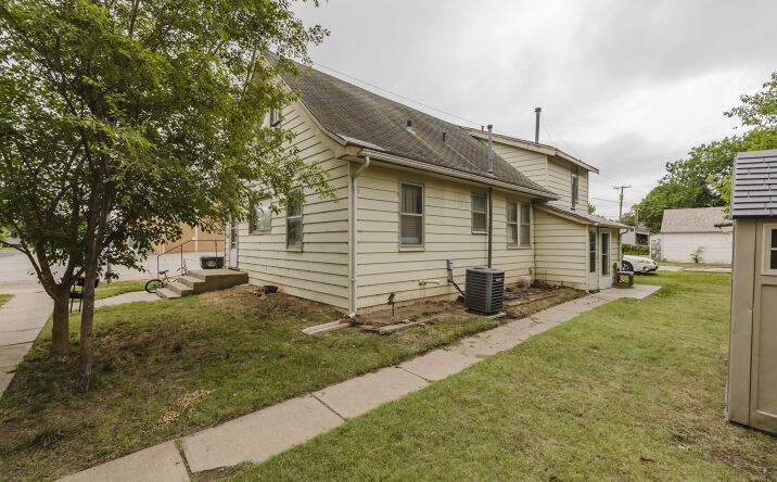 Pictures of Multifamily property located at 306 North Schiller Avenue, Ellinwood, KS 67526 for sales - image #1