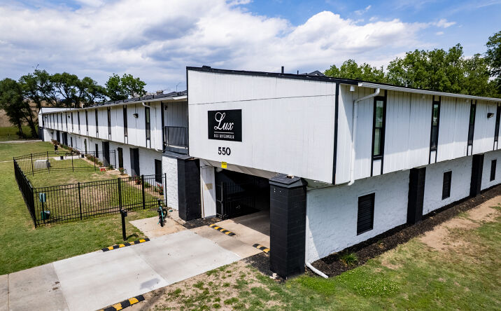 Pictures of Multifamily property located at 550 South Laclede Street, Wichita, KS 67213, 425 W Taft St, Wichita, KS 67213 for sales - image #1