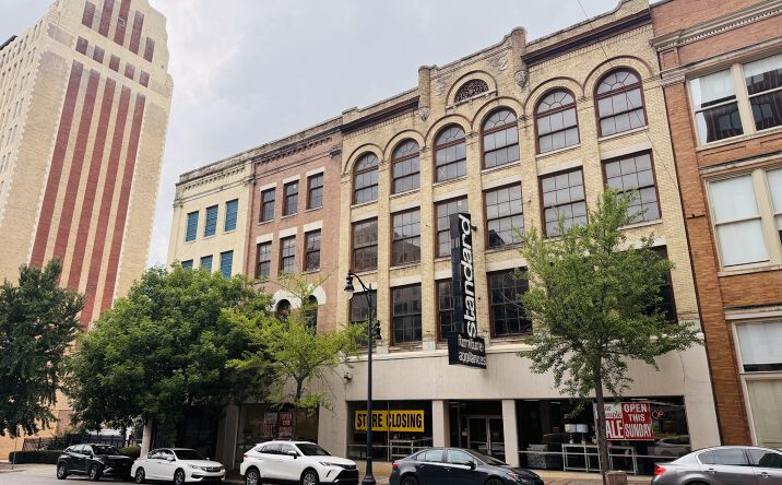 Pictures of Retail property located at 2020 THIRD AVE N, BIRMINGHAM, AL 35203-3302 for sales - image #1