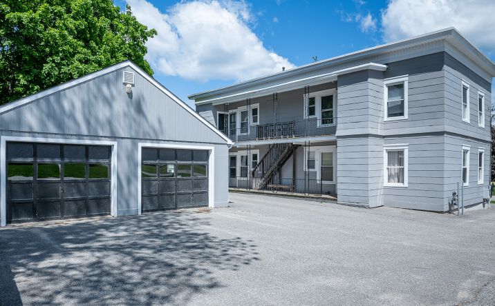 Pictures of Multifamily property located at 31 BOSTON AVE, LEWISTON, ME 04240 for sales - image #1