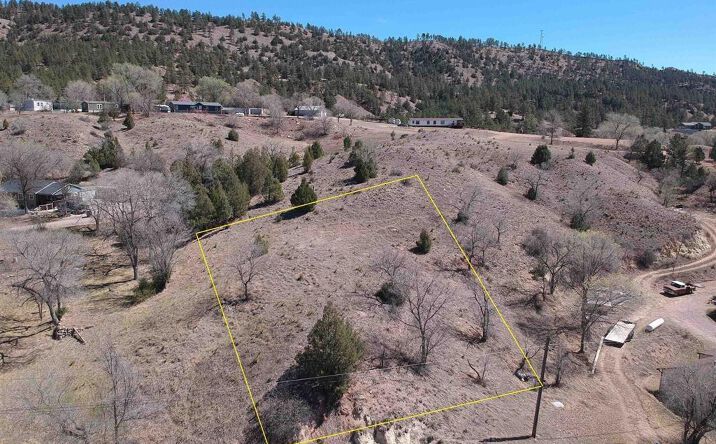 Pictures of Land property located at TBD S 4TH, Hot Springs, SD 57747 for sales - image #1