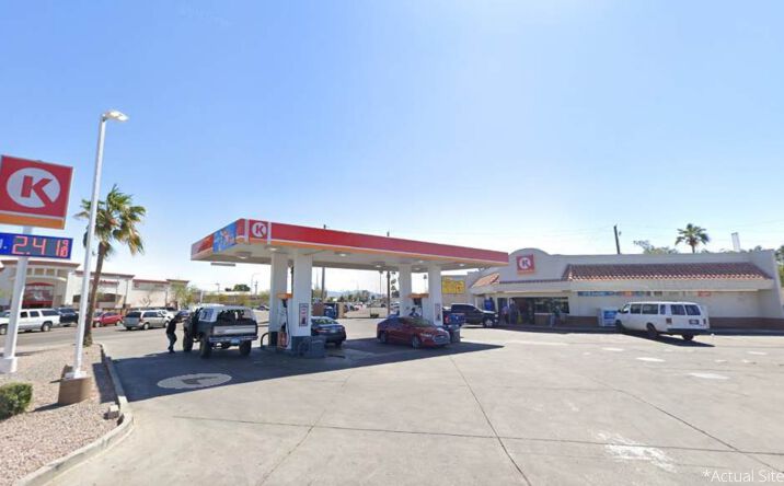 Pictures of Retail property located at 4301 W Thomas Rd, Phoenix, AZ 85009 for sales - image #1