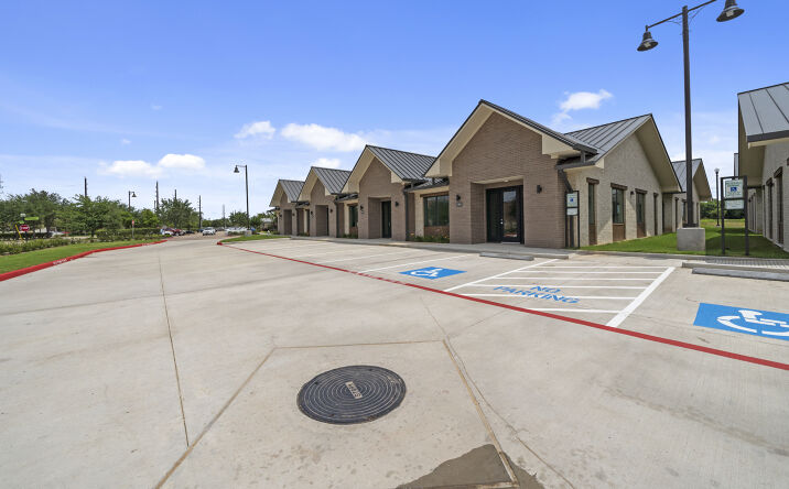 Pictures of Land property located at 217 PROMENADE WAY, SUGAR LAND, TX 77479-7280 for sales - image #1