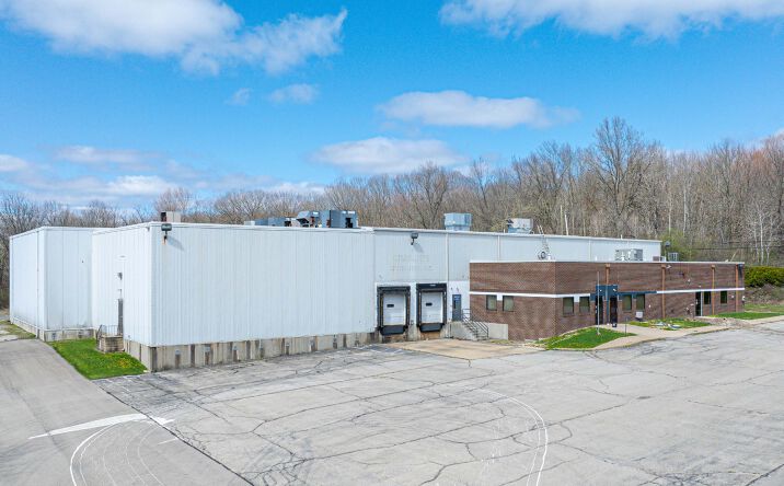 Pictures of Industrial property located at 2500 Freedland Road, Hermitage, PA 16148 for sales - image #1