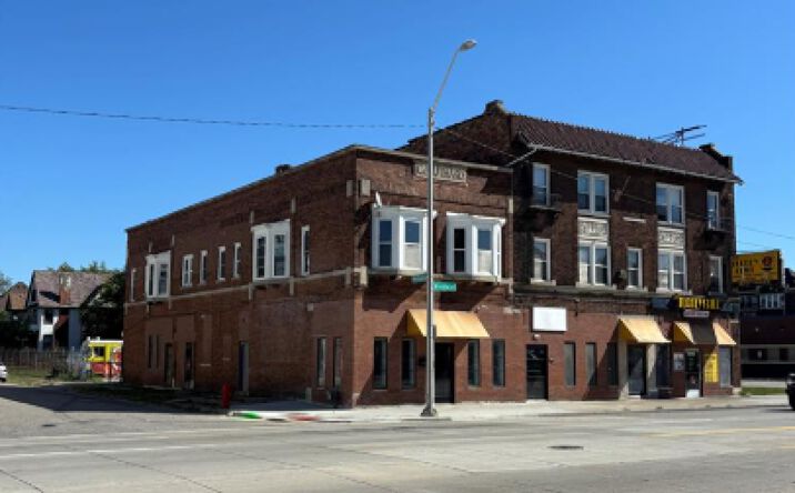 Pictures of Retail property located at 8292 M-1 DETROIT MI 48226, DETROIT, MI 48226 for sales - image #1