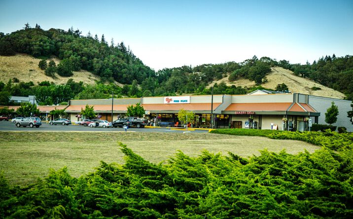 Pictures of Retail property located at 821 S Main Street, Myrtle Creek, OR 97457, 823 S Main Street, Myrtle Creek, OR 97457, 825 S Main Street, Myrtle Creek, OR 97457, 837 S Main Street, Myrtle Creek, OR 97457, 841 S Main Street, Myrtle Creek, OR 97457, 845 S Main Street, Myrtle Creek, OR 97457, 853 S Main Street, Myrtle Creek, OR 97457, 863 S Main Street, Myrtle Creek, OR 97457, 865 S Main Street, Myrtle Creek, OR 97457, 875 S Main Street, Myrtle Creek, OR 97457, 885 S Main Street, Myrtle Creek, OR 97457, 909 S Main Street, Myrtle Creek, OR 97457 for sales - image #1