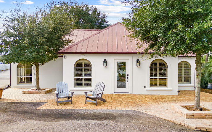 Pictures of Mixed Use, Office, Retail property located at 2395 W COUNTY HWY 30A, SANTA ROSA BEACH, FL 32459-5166 for sales - image #1