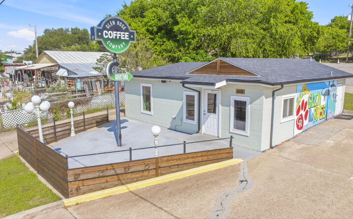 Pictures of Retail property located at 608 BIG BEND TR, GLEN ROSE, TX 76043 for sales - image #1