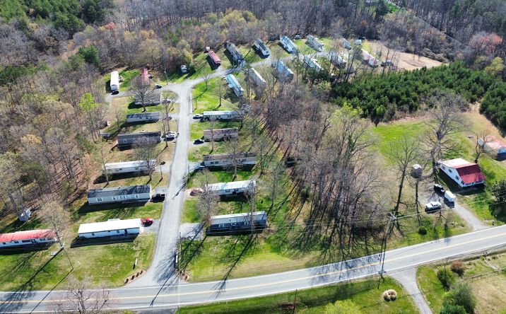 Pictures of Mobile Home Park property located at 1841 Grit Road, Hurt, VA 24563-4000 for sales - image #1