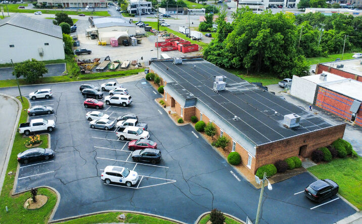 Pictures of Office property located at 118 Lee Parkway Drive, Chattanooga, TN 37421 for sales - image #1