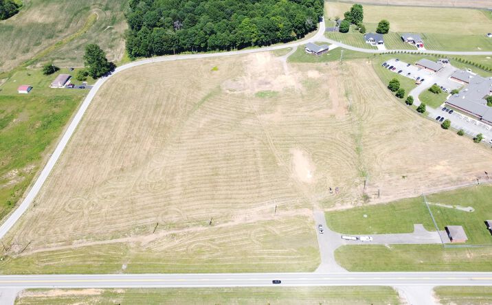 Pictures of Land property located at Water Tower Bypass, Campbellsville, KY 42718 for sales - image #1