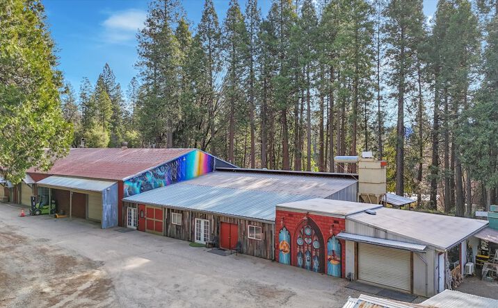 Pictures of Mixed Use, Industrial, Multifamily property located at 14724 North Bloomfield-Graniteville Road, Nevada City, CA 95959 for sales - image #1