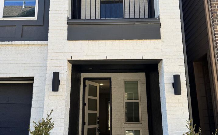 Pictures of Mixed Use property located at 2511 Carolwood Lane, Dallas, TX 75212 for sales - image #1