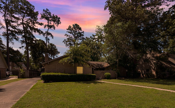 Pictures of Senior Living property located at for sales - image #1