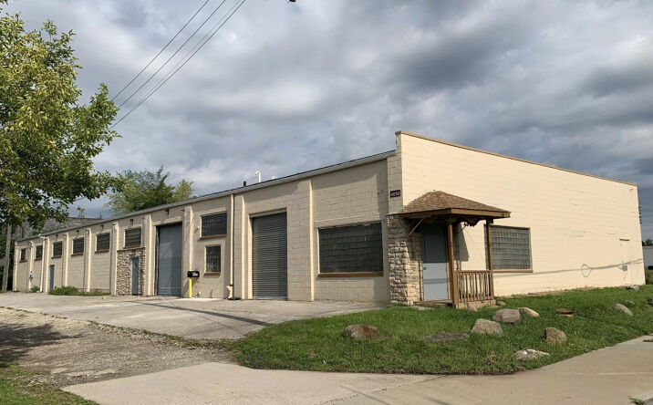 Pictures of Office, Industrial, Mixed Use property located at 4050 E 116th St, Cleveland, OH 44105 for sales - image #1