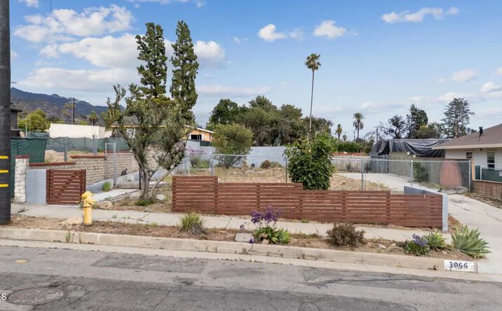 3066 Glenrose, Altadena