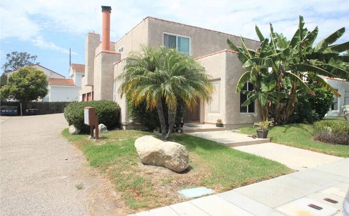 Pictures of Multifamily property located at 2405 Whitesands Drive, Huntington Beach, CA 92648 for sales - image #1