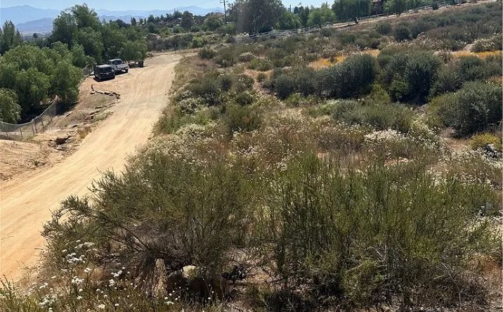 Pictures of Land property located at 1 Carol, Menifee, CA 92584 for sales - image #1