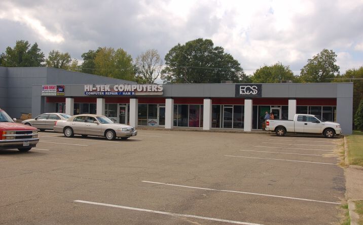Pictures of Retail property located at 2315 Texas Blvd, Texarkana, TX 75501 for sales - image #1