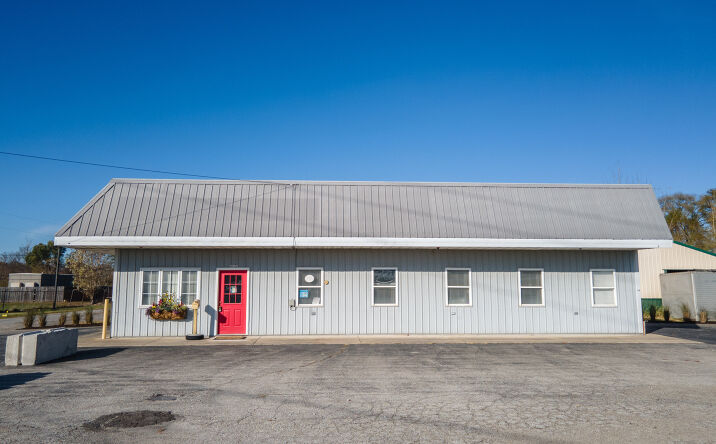 Pictures of Retail, Office, Land property located at 1775 W US 421, Delphi, IN 46923, 1880 W US 421, Delphi, IN 46923 for sales - image #1
