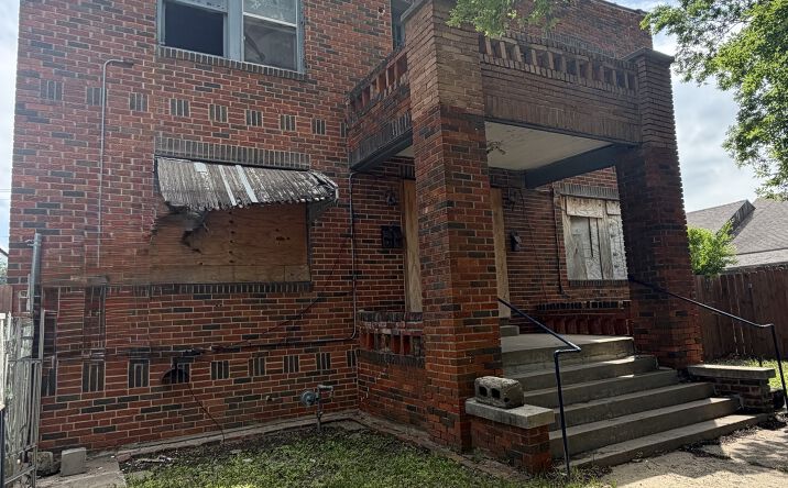 Pictures of Multifamily property located at 432 North Minnesota Avenue, Wichita, KS 67214, 436 North Minnesota Avenue, Wichita, KS 67214, 442 North Minnesota Avenue, Wichita, KS 67214 for sales - image #1