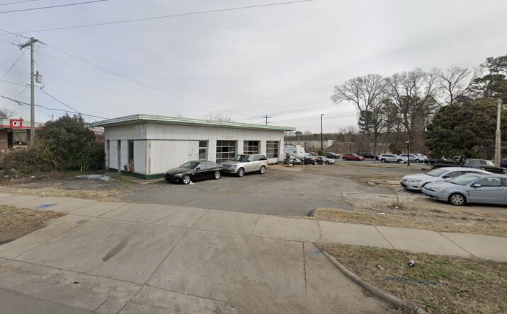 Pictures of Retail, Multifamily, Industrial property located at 5636 North Tryon Street, Charlotte, NC 28213 for sales - image #1