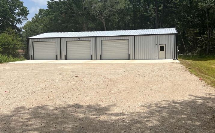 Pictures of Industrial property located at 18789 County Rd 178, Flint, TX 75762 for sales - image #1