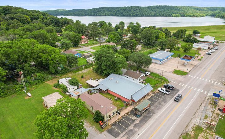 Pictures of Business for Sale, Office, Special Purpose, Retail, Industrial property located at 105 N Main, Spavinaw, OK 74366 for sales - image #1