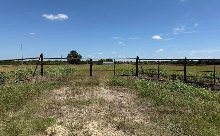 Pictures of Land property located at Maple Street, Porum, OK 74455 for sales - image #1
