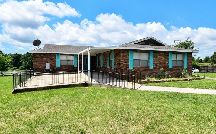 Pictures of Business for Sale, Hospitality property located at 194 State Hwy MM, Out Of Area (LOBR), MO 65706 for sales - image #1