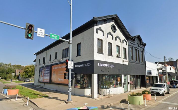 637 W MAIN Street, Peoria